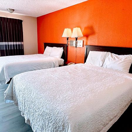 Relax Inn Henryetta Ngoại thất bức ảnh