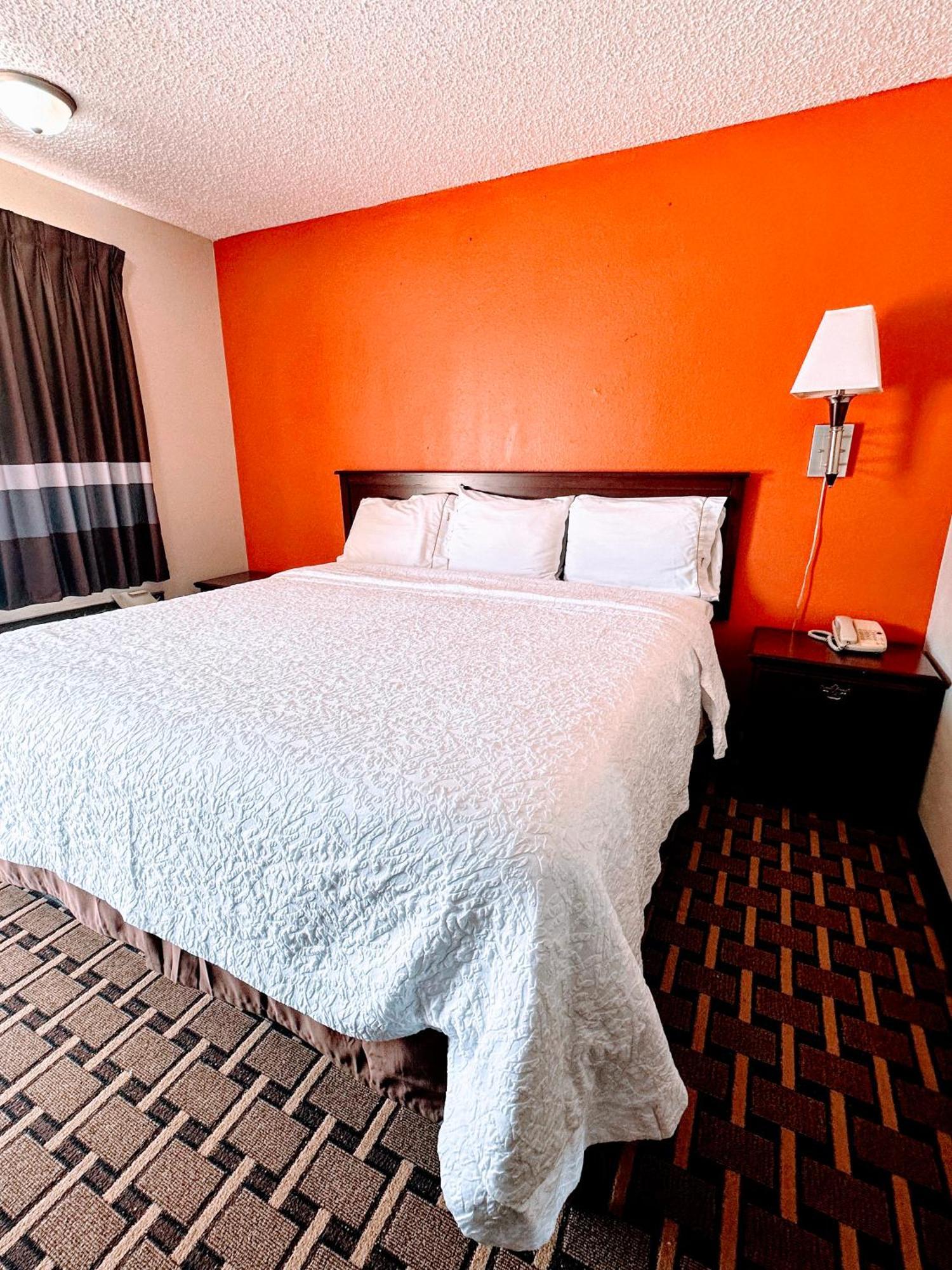 Relax Inn Henryetta Ngoại thất bức ảnh