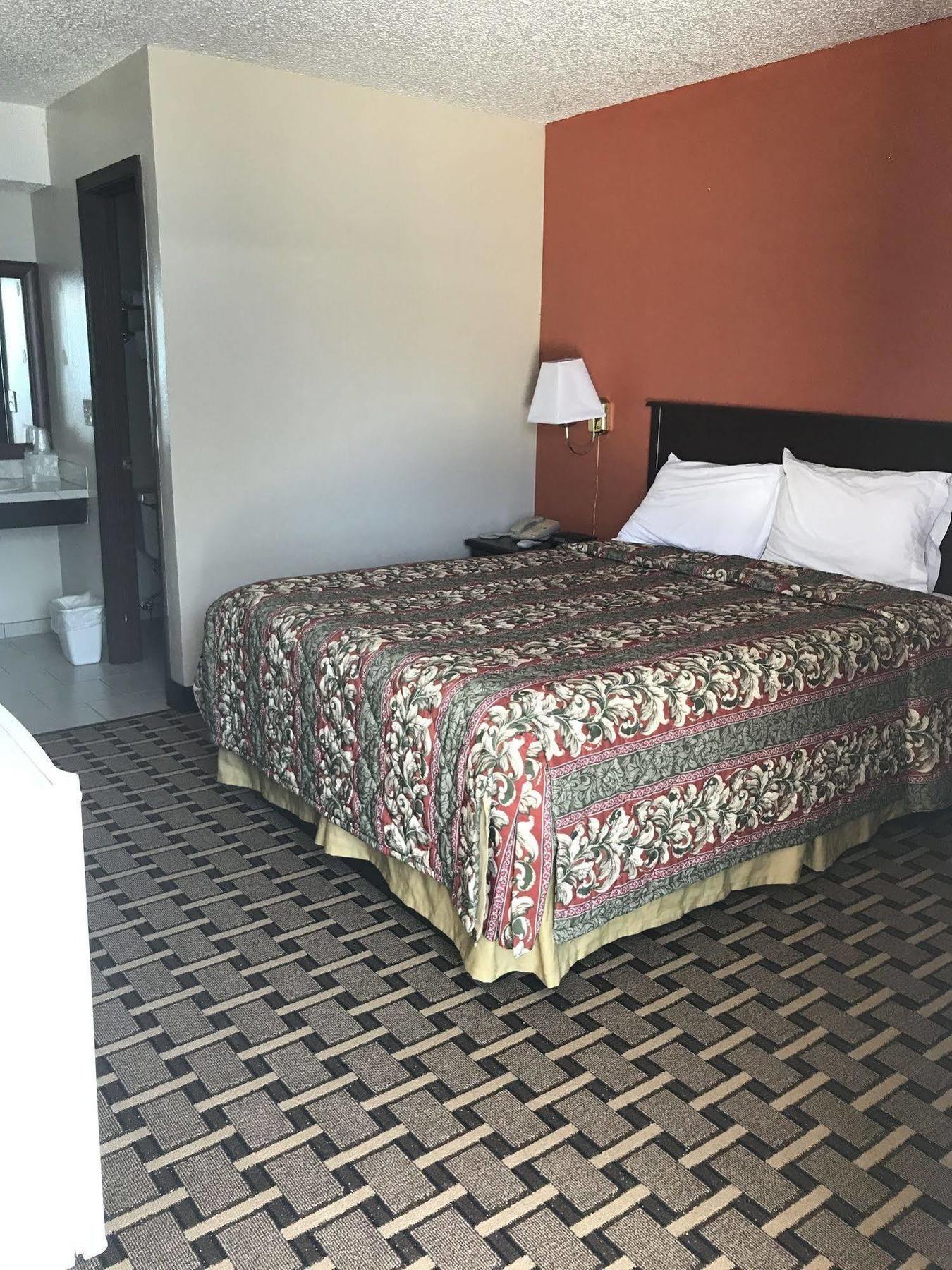 Relax Inn Henryetta Ngoại thất bức ảnh